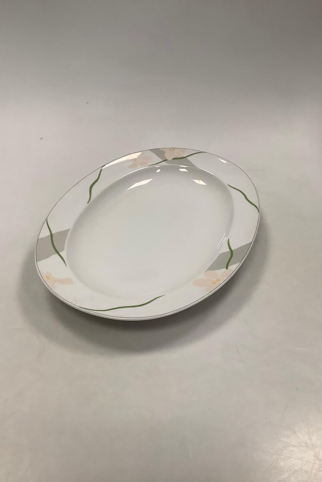 Bing and Grondahl Grey Orchid Serving Dish No 316