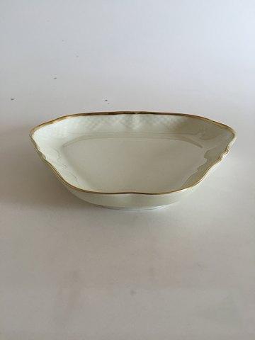 Bing  Grondahl Aakjaer Triangular Dish No 354