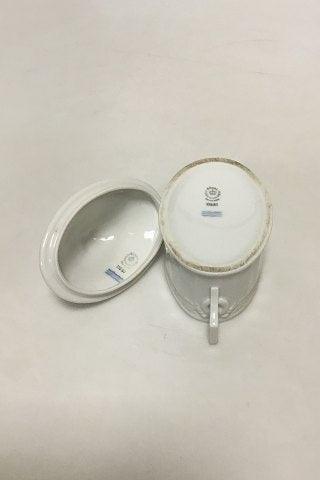 Royal Copenhagen White Fan Sugar Bowl No 11561