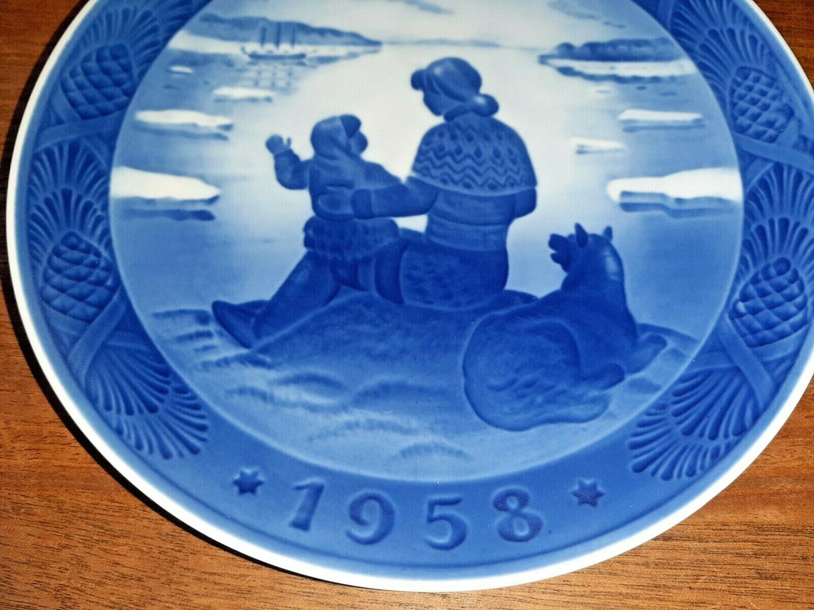 1958 Christmas Plate Sunshine over Greenland ROYAL COPENHAGEN Fact 1