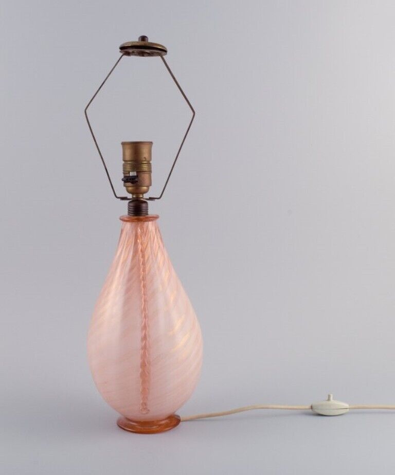 Barovier and Toso Murano Large table lamp in pink hand-blown art glass