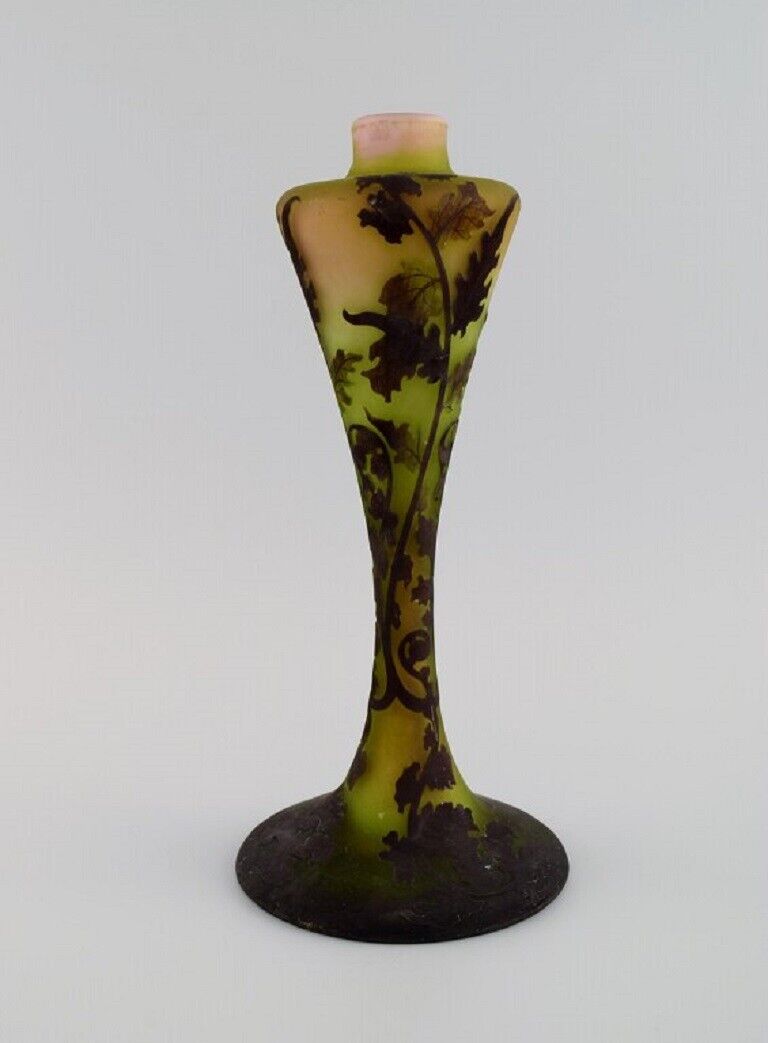 Émile Gallé (1846-1904) France Vase in mouth-blown art glass