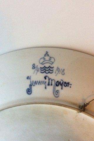 Royal Copenhagen Unique Wall Charger by Jenny Meyer from 8th of April 1918