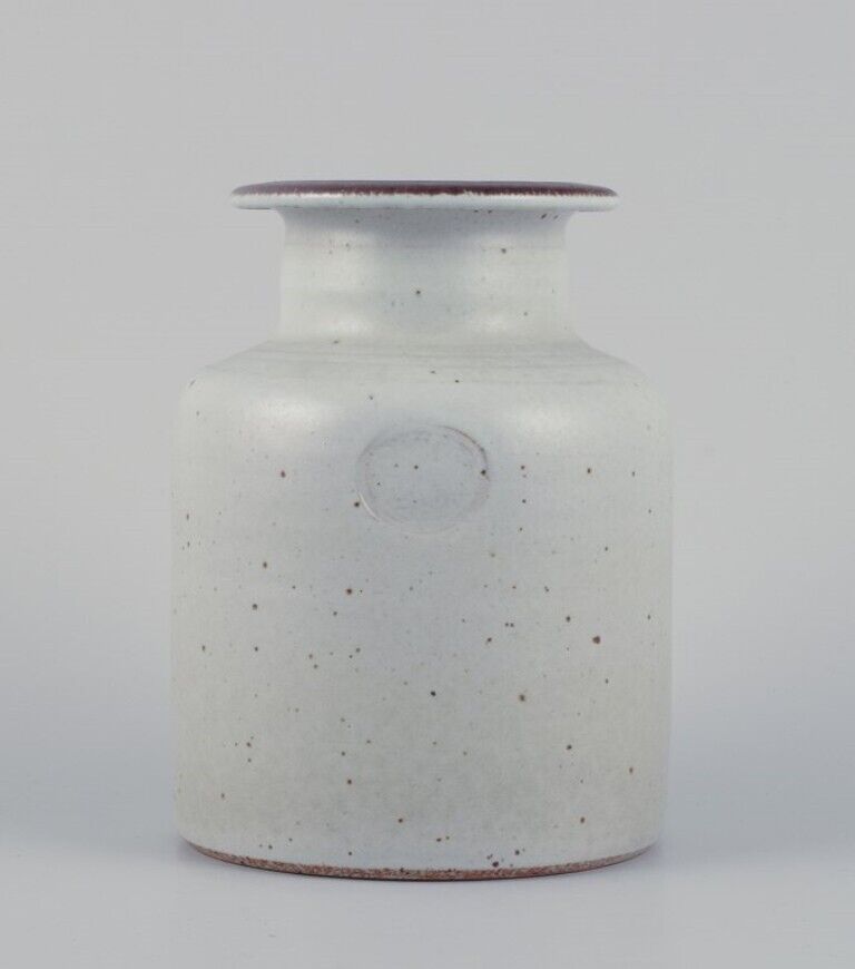 Gösta Grähs for Rörstrand Ceramic vase in gray glaze 1960s/70s