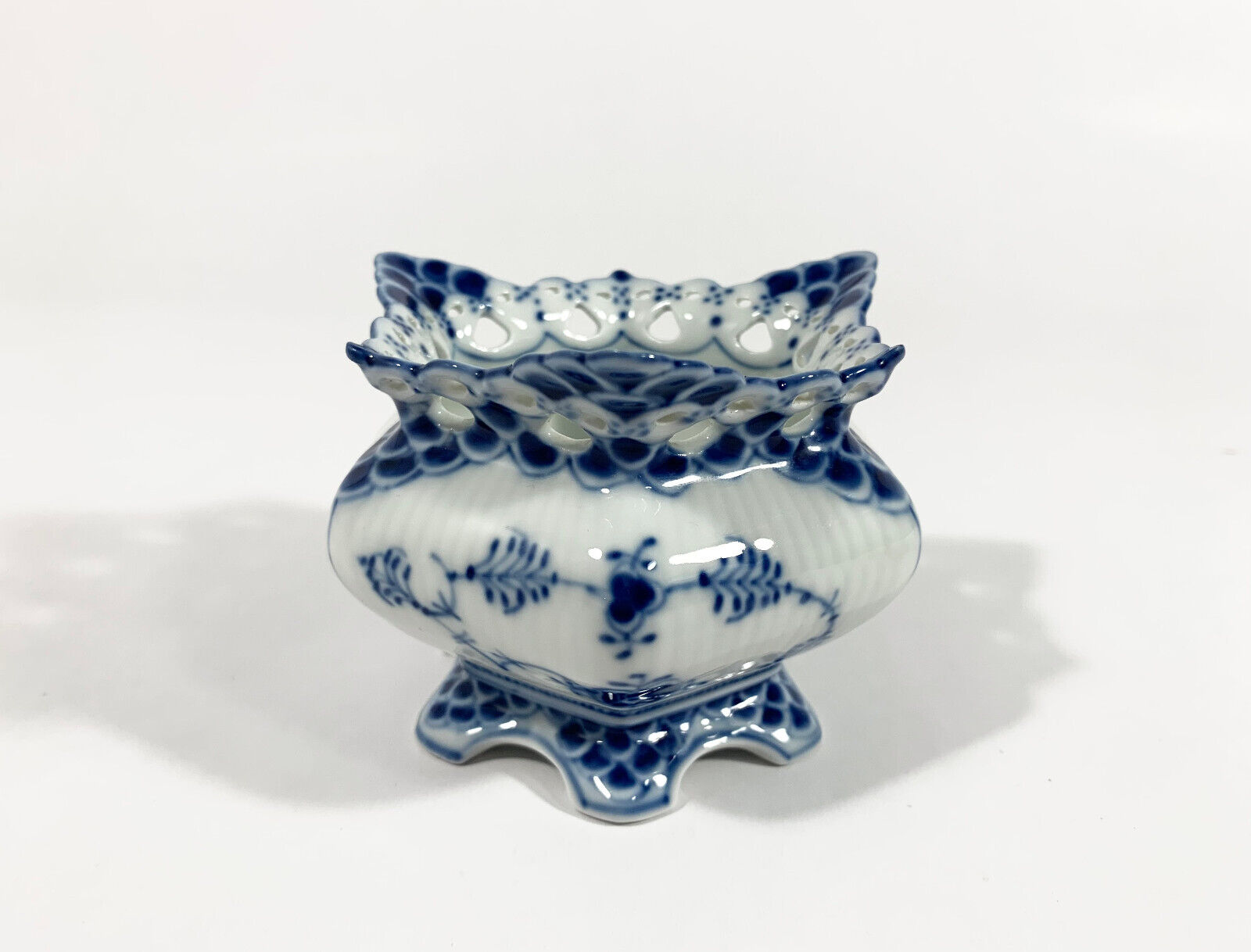 Royal Copenhagen Blue Fluted Full Lace 1112 Sugar Bowl