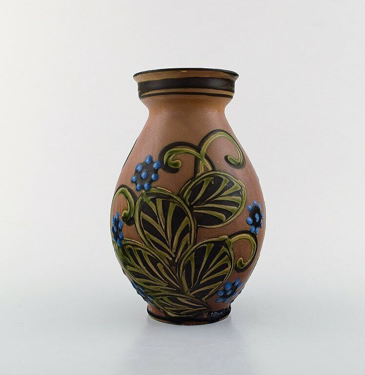 Kähler HAK glazed stoneware vase in modern design 1930 / 40's