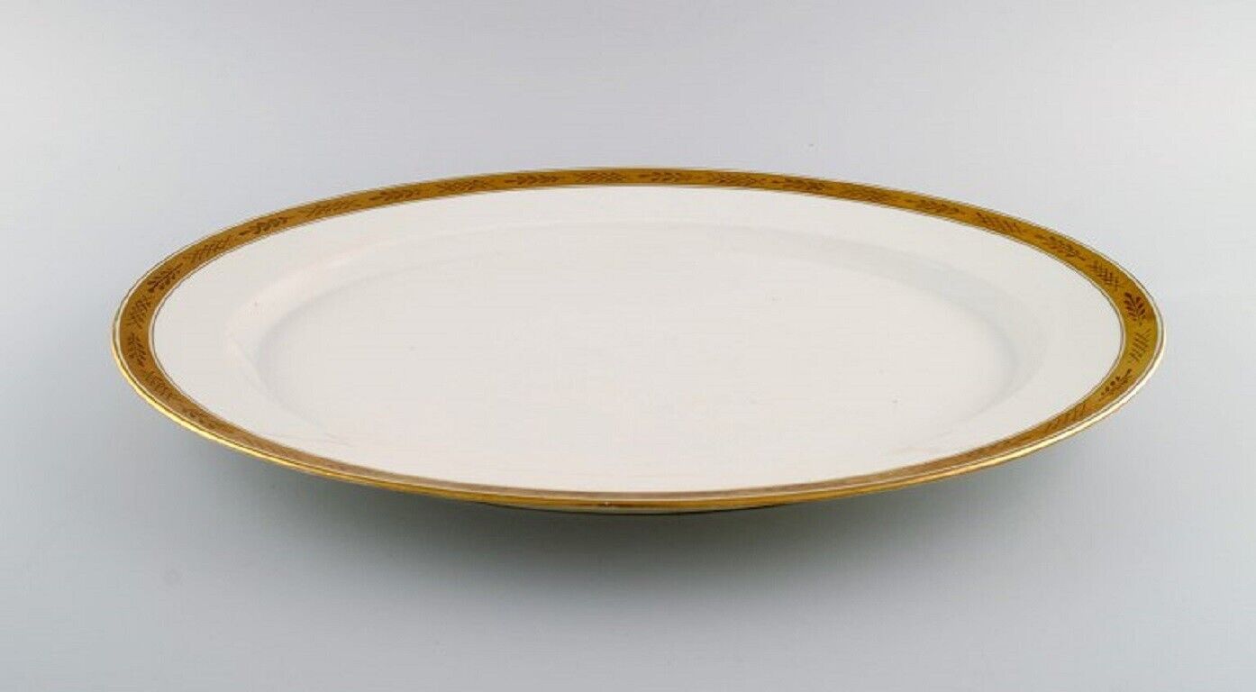 Royal Copenhagen service no 607 Colossal serving dish in porcelain