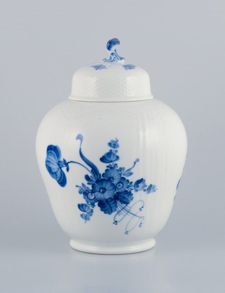 Royal Copenhagen Blue Flower Curved Large lidded jar 1968