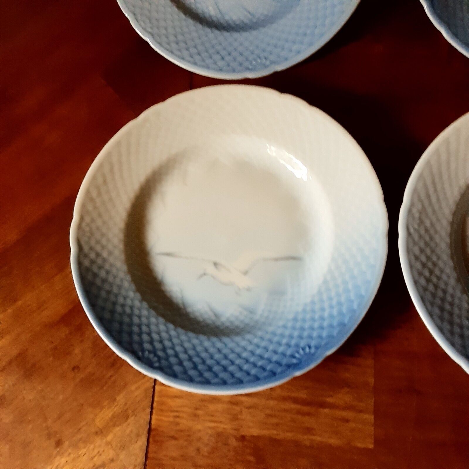 4 x Plates 155 cm SEAGULL no gold # 28A Bing  Grondahl Royal Copenhagen Fact 2