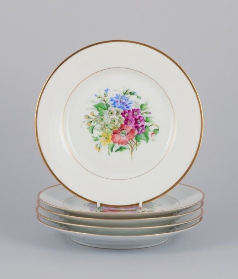 Bing  Grøndahl Denmark Set of five porcelain plates hand-painted with flowers