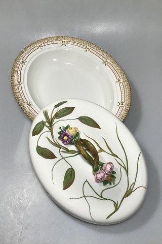 Royal Copenhagen Flora Danica Covered Dish No 20/3567 Oval