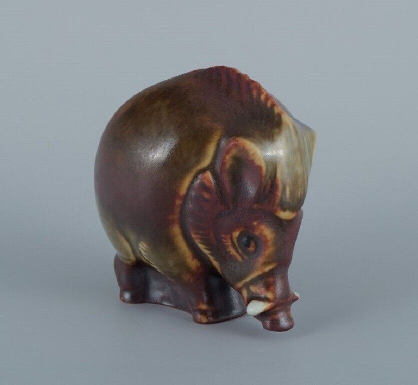 Gösta Grähs for Rörstrand (active 1982-1986) wild boar in ceramic