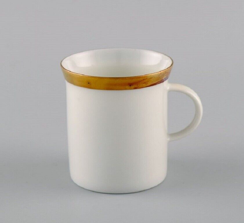 Six Rosenthal Berlin coffee cups in porcelain with gold edge Mid-20th c