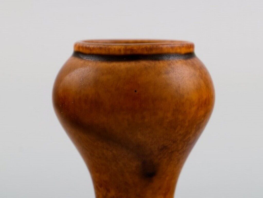 Annikki Hovisaari (1918–2004) for Arabia Miniature vase in glazed ceramics