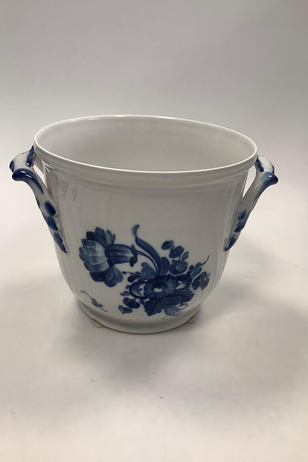 Royal Copenhagen Blue Flower Welded Wine Cooler No 1703