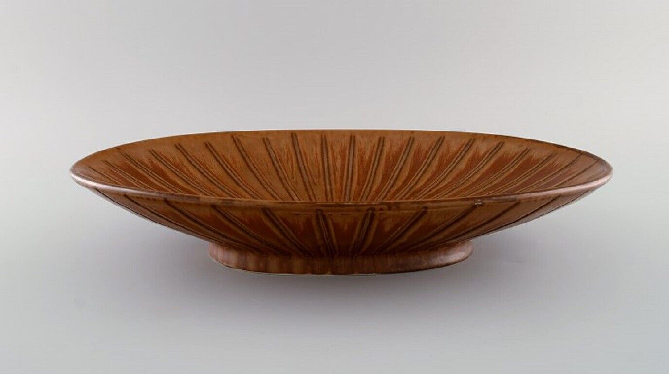 Gunnar Nylund (1904-1997) for Rörstrand Large and rare bowl in glazed ceramics