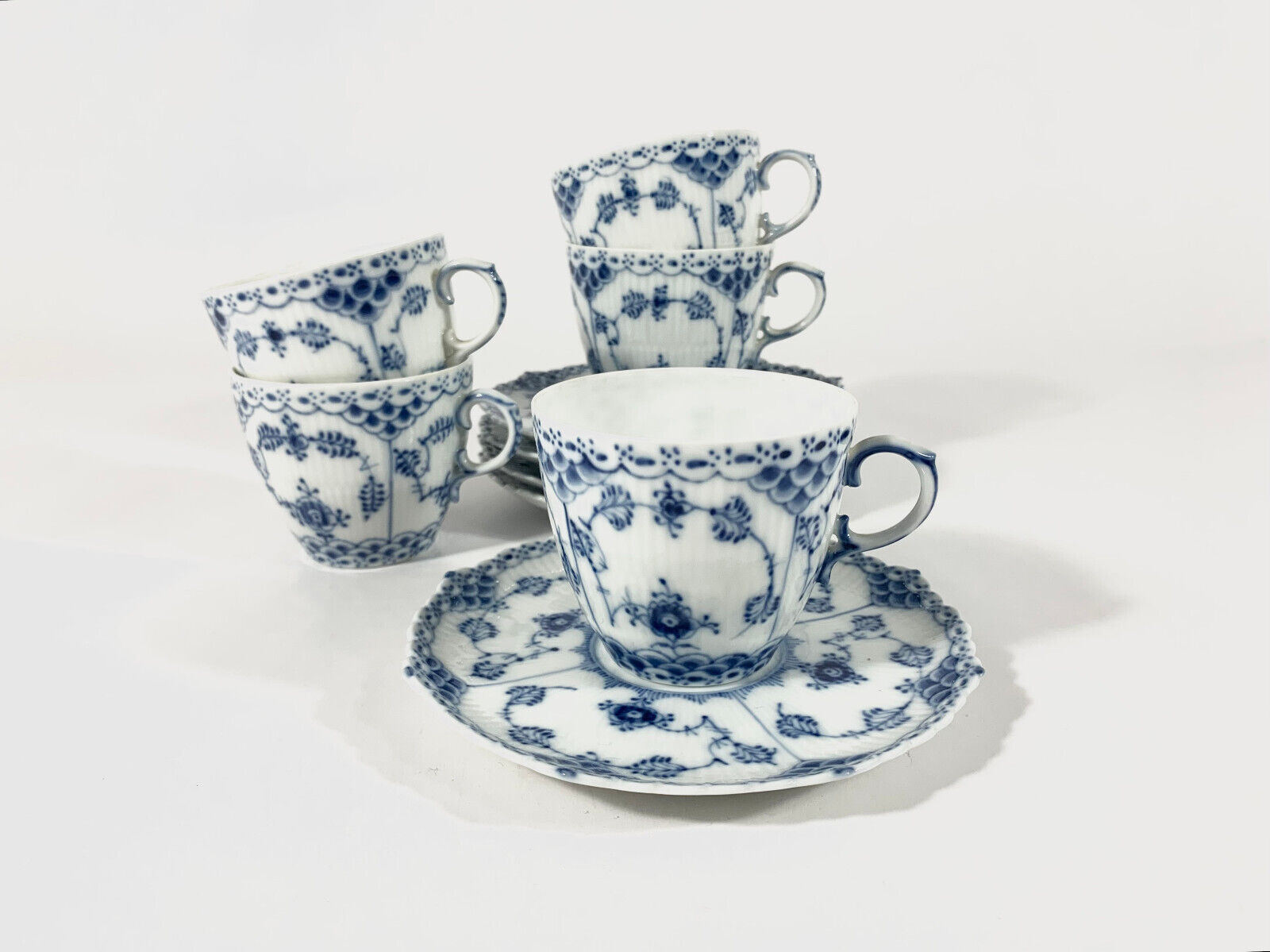 5x Royal Copenhagen Blue Fluted Full Lace  1035 Coffee Cups  Saucers Set