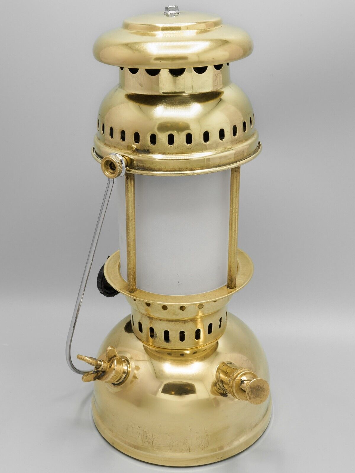 OPTIMUS No1200 Storm Lantern Frosted Glass Antique Kerosene Brass Lamp Sweden