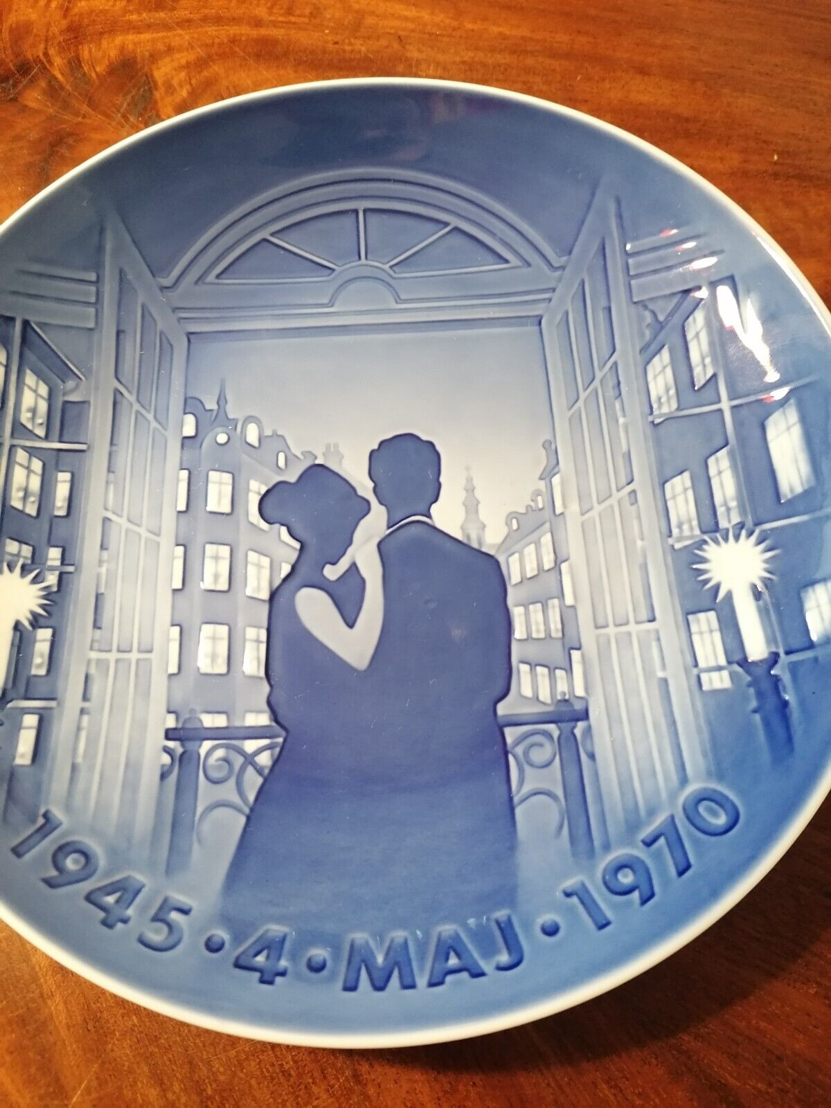 Bing & Grondahl memorial plate 1970