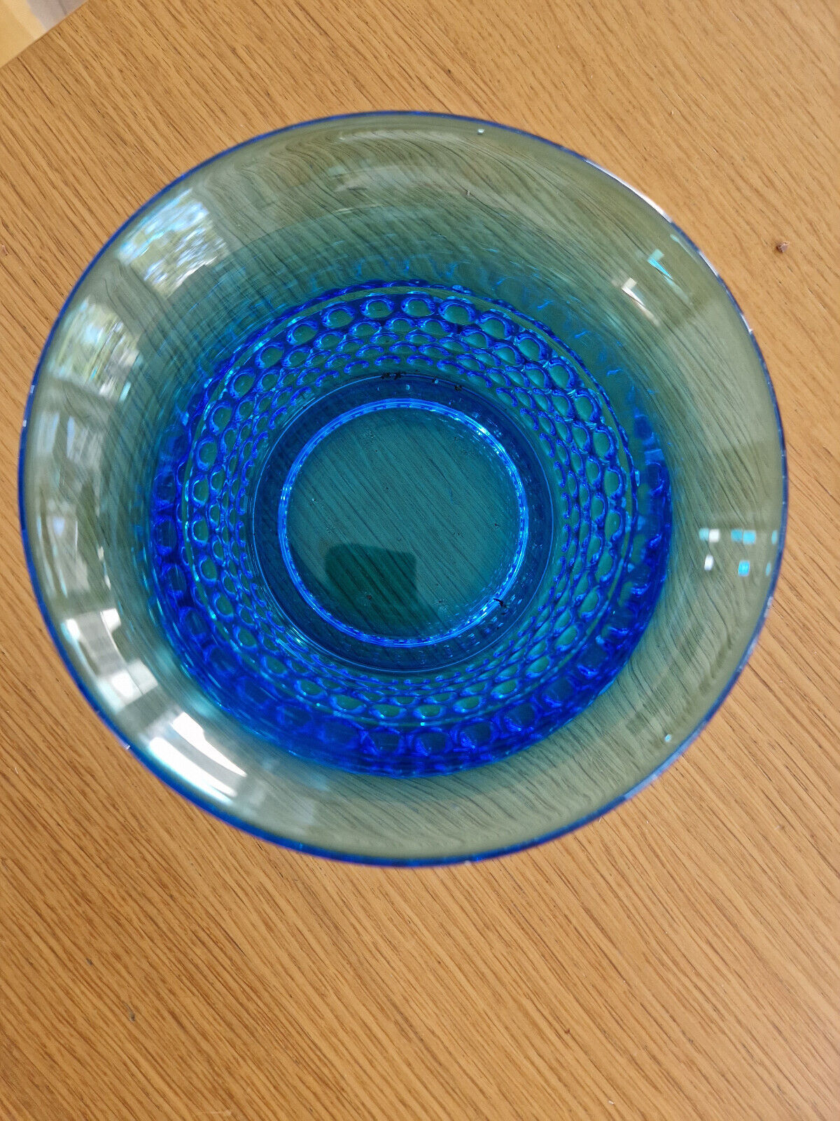 Nyypyla - Glass bowl by Saara Hopea Finland Nuutajärvi Arabia