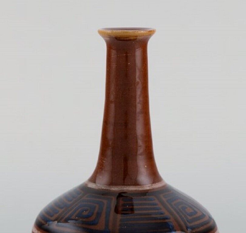 Kähler HAK Narrow neck vase in glazed ceramics 1940s