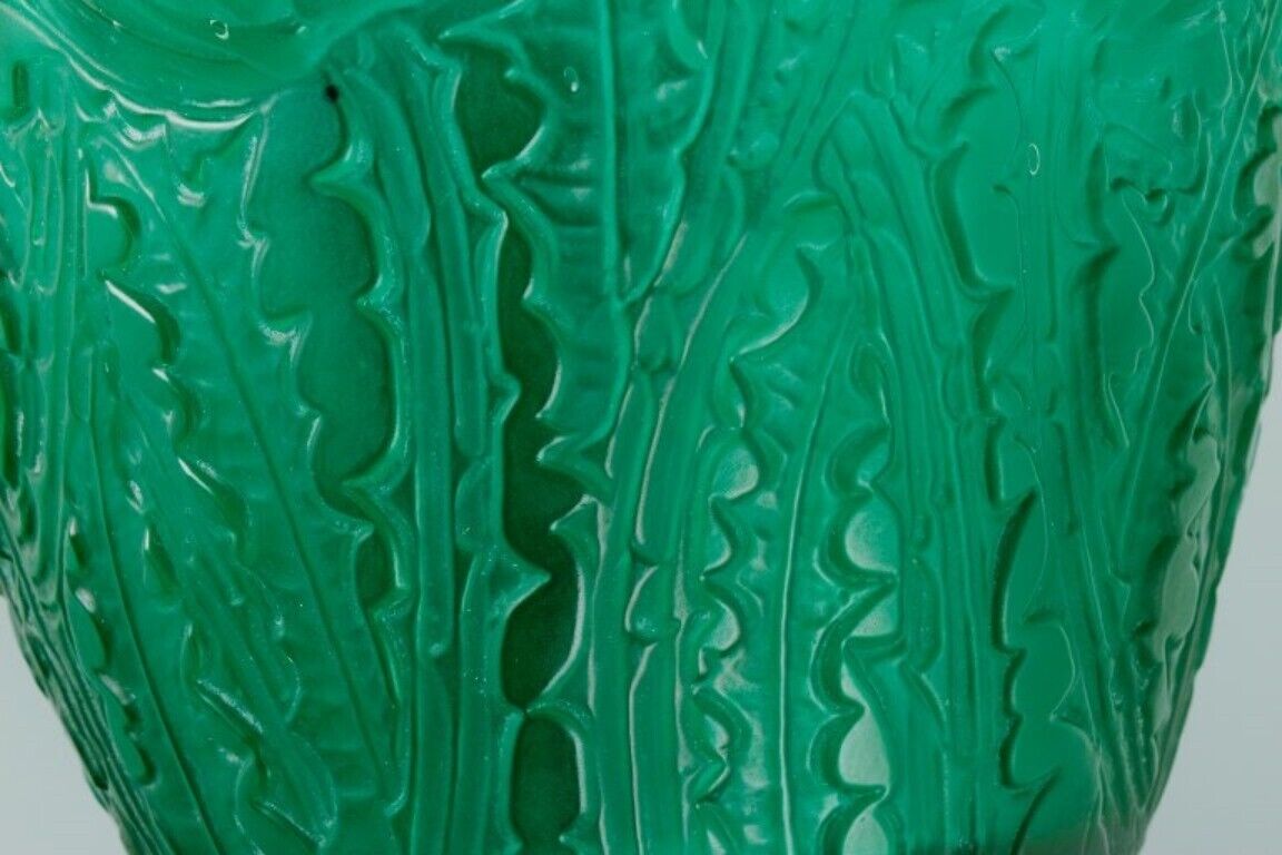 René Lalique France Rare Domremy art glass vase in emerald green