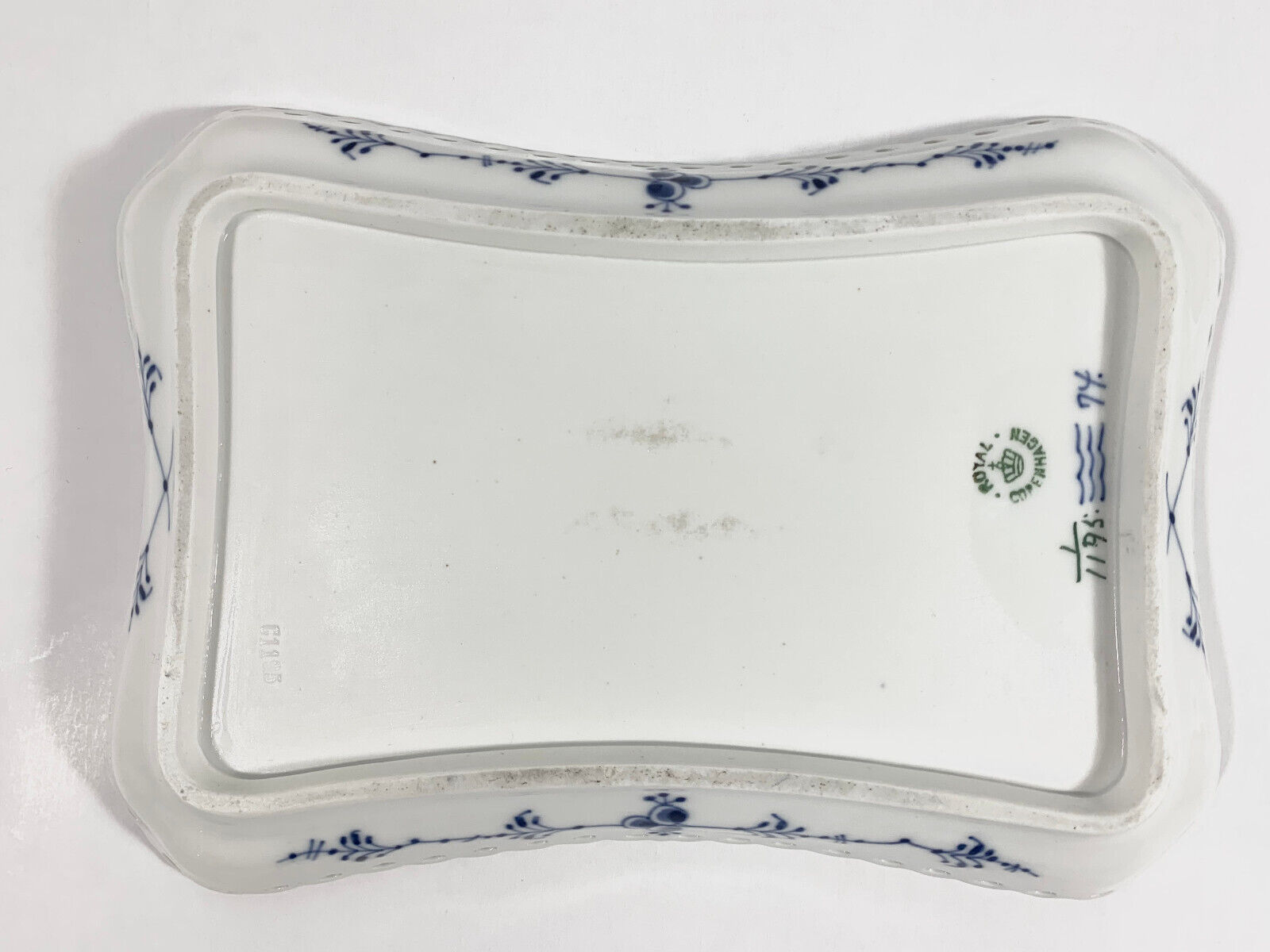 Royal Copenhagen Blue Fluted Full Lace 1195 Serving Tray Dish Old 1889 – 1922