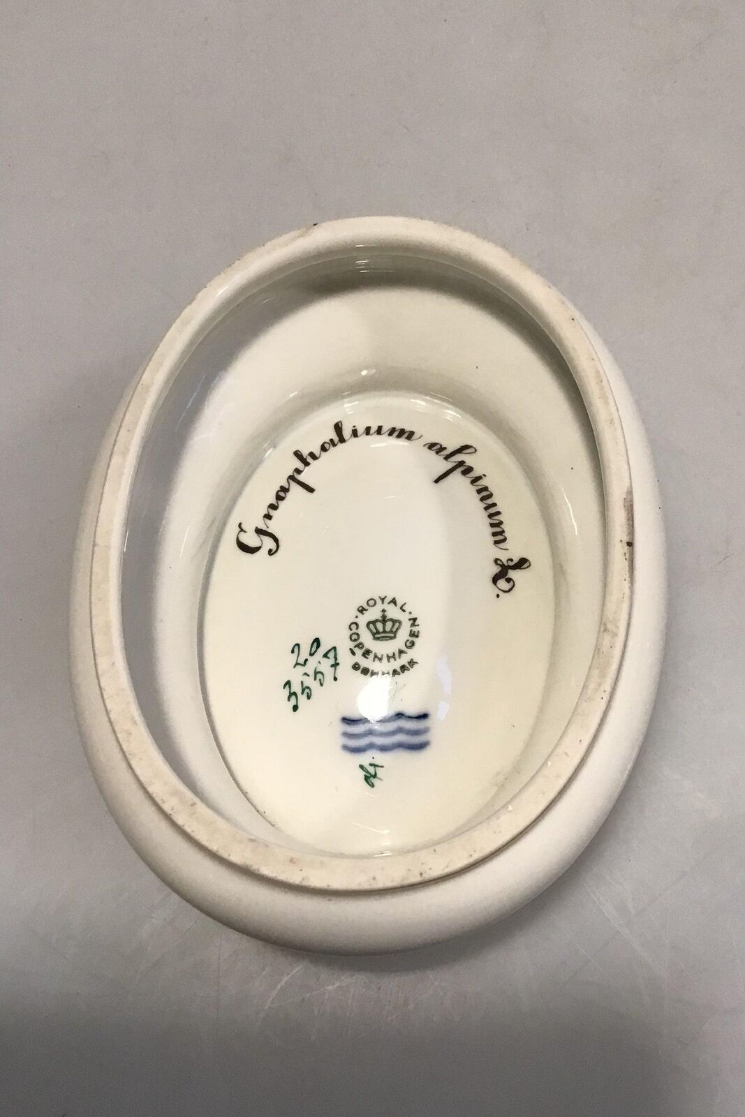 Royal Copenhagen Flora Danica Salt Dish No 3557