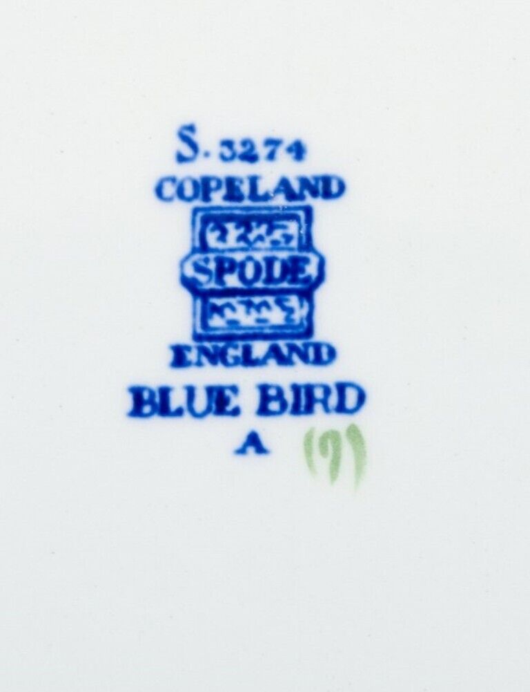 Copeland Spode England Bluebird Two large dinner plates Mid-20th C