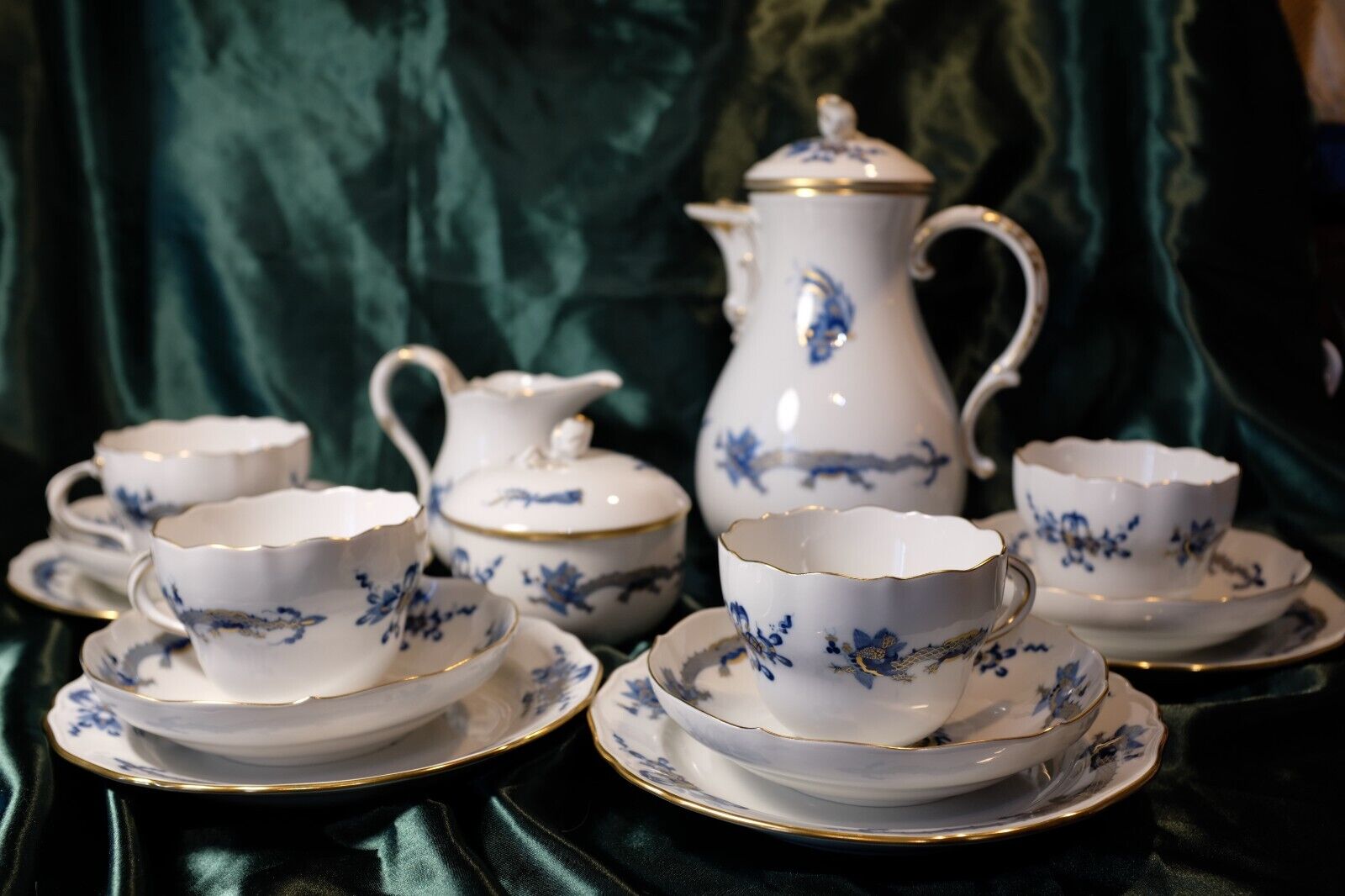 Meissen Coffee Service - Blue Dragon First-Sort Porcelain version top 24k GOLD