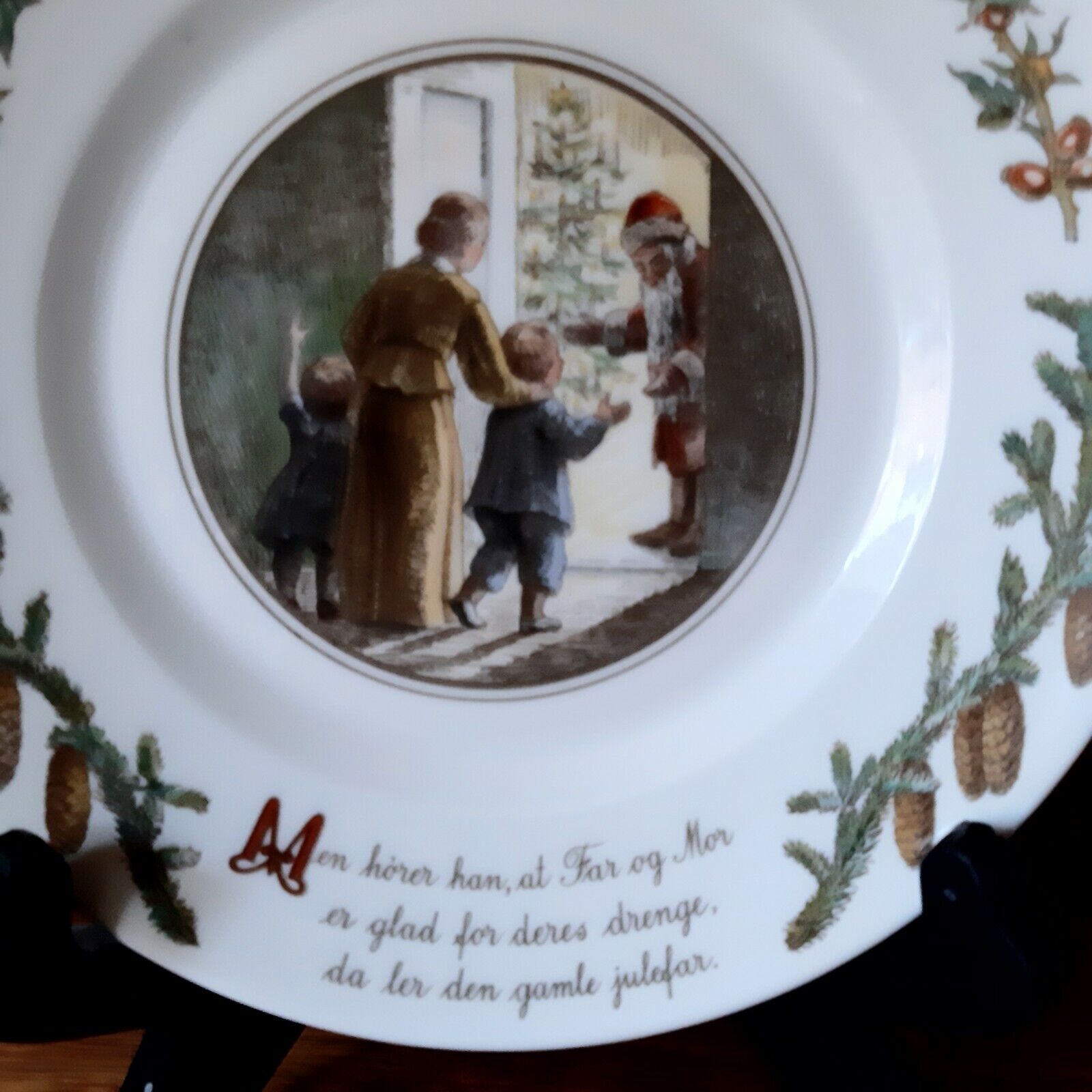 Peter´s Jul Plate 19 cm Motif # 8 ROYAL COPENHAGEN Johan & Pietro Krohn Fact 1