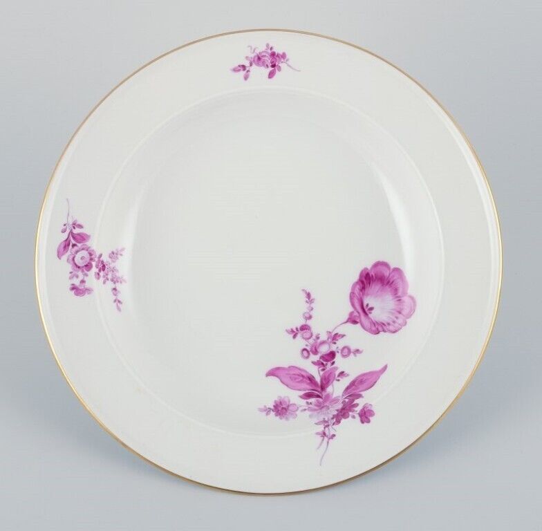 Meissen a set of six deep porcelain plates hand-painted with flower motifs