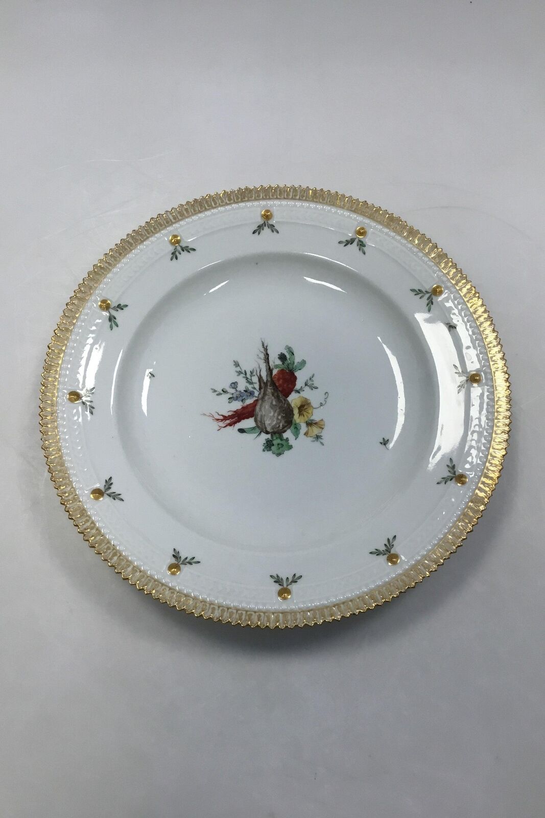 Royal Copenhagen Flora Danica Juliane Marie Dinner Plate No 17/3549