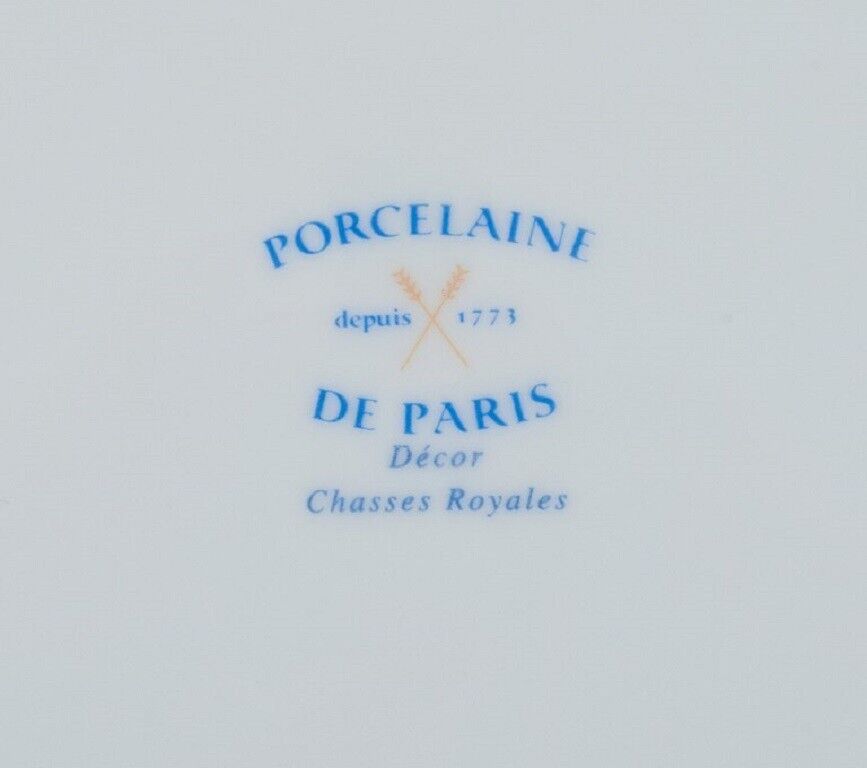 Porcelaine de Paris (Décor - Chasses Royales) Four large cover plates