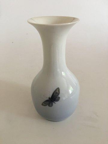 Royal Copenhagen Vase No 863/2745