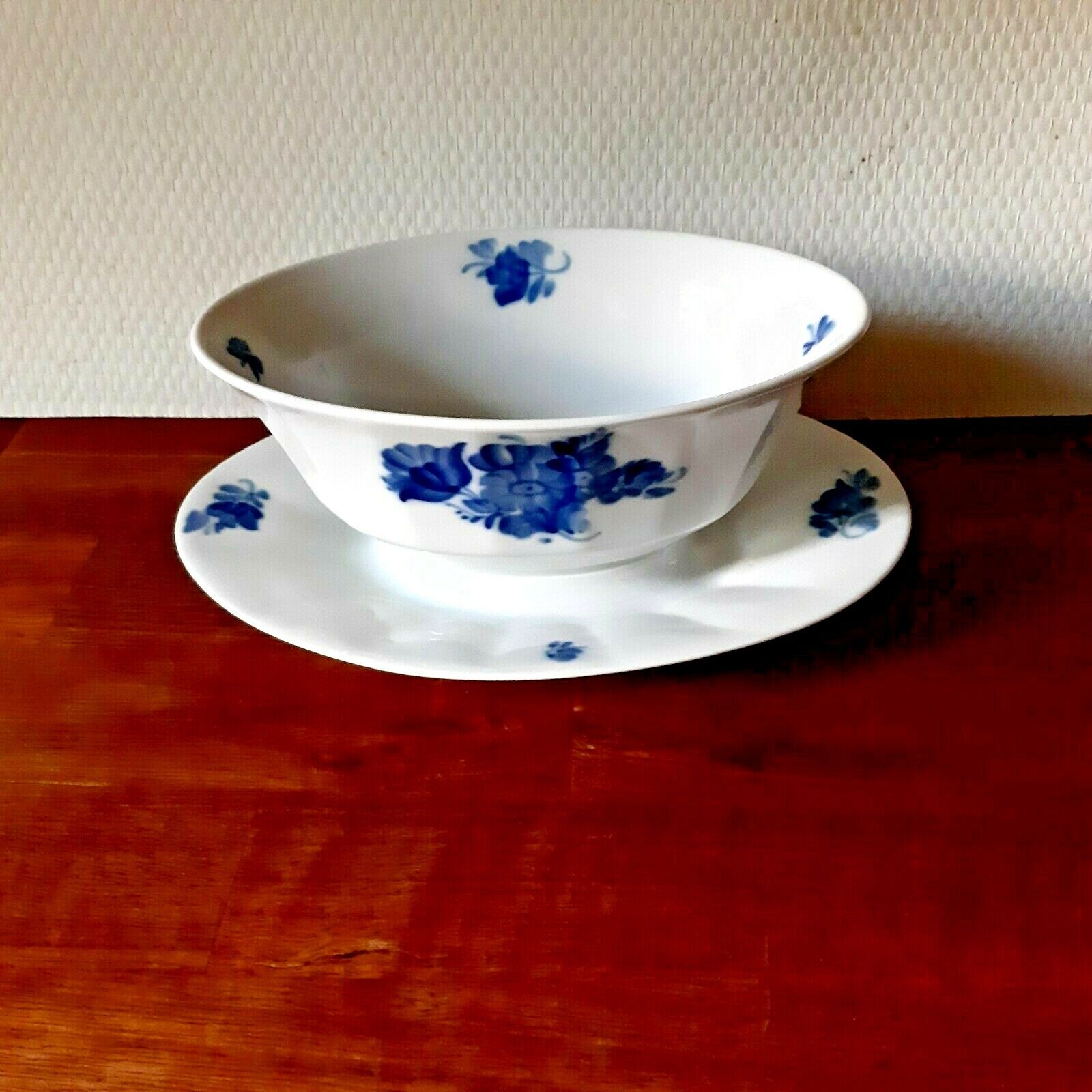 Gravy Boat w att Underplate BLUE FLOWER Angular # 10-8631 Royal Copenhagen 1st