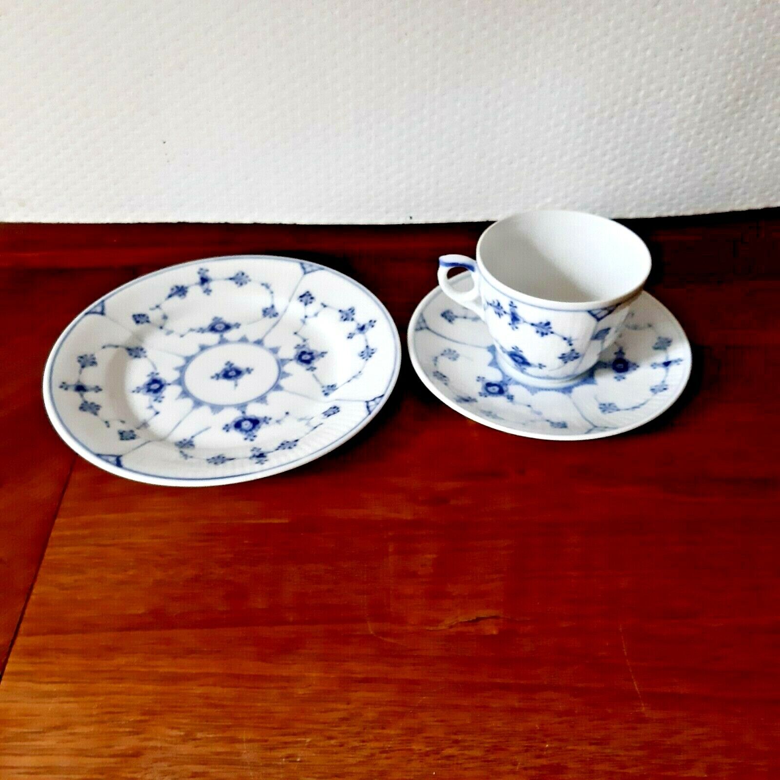 OLD 1923-28 Trio Coffee Set BLUE FLUTED Plain Royal Copenhagen # 1-80  # 1-181