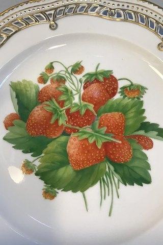 Royal Copenhagen Flora Danica Fruit Plate No 429/3584