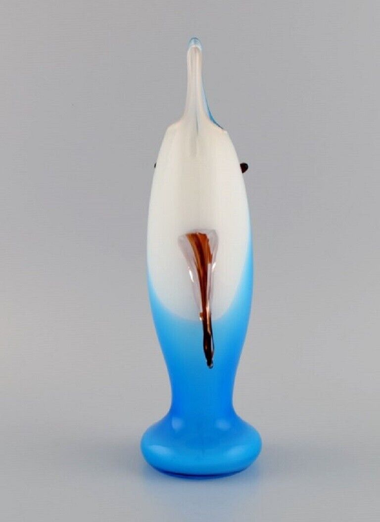 Murano vase / sculpture in mouth-blown art glass Fish Italian design 1960s