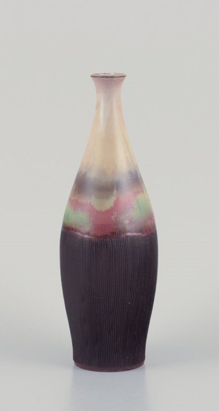 Sven Hofverberg Swedish ceramist A pair of vases Multi-coloured glaze