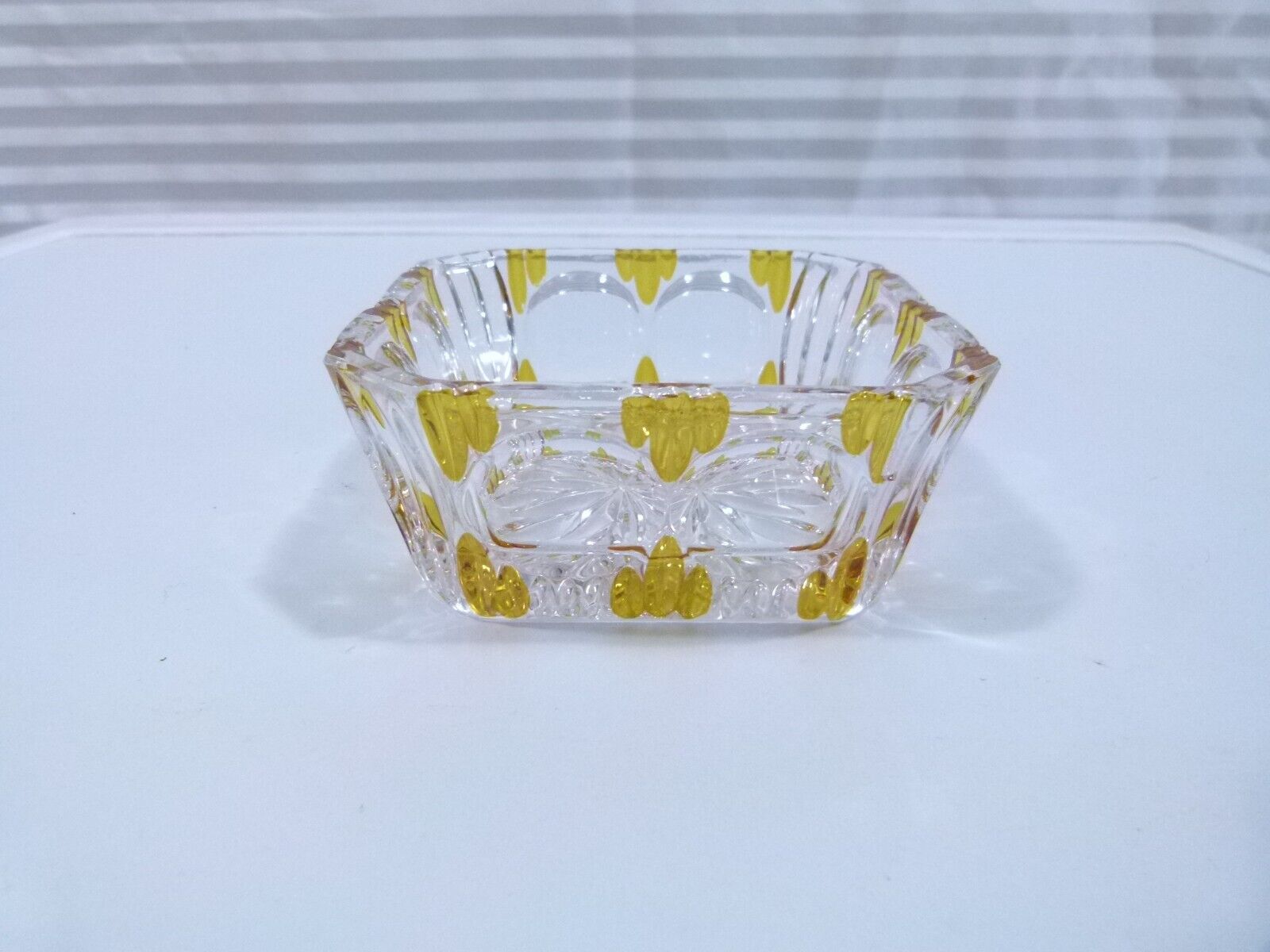 Glass bowls