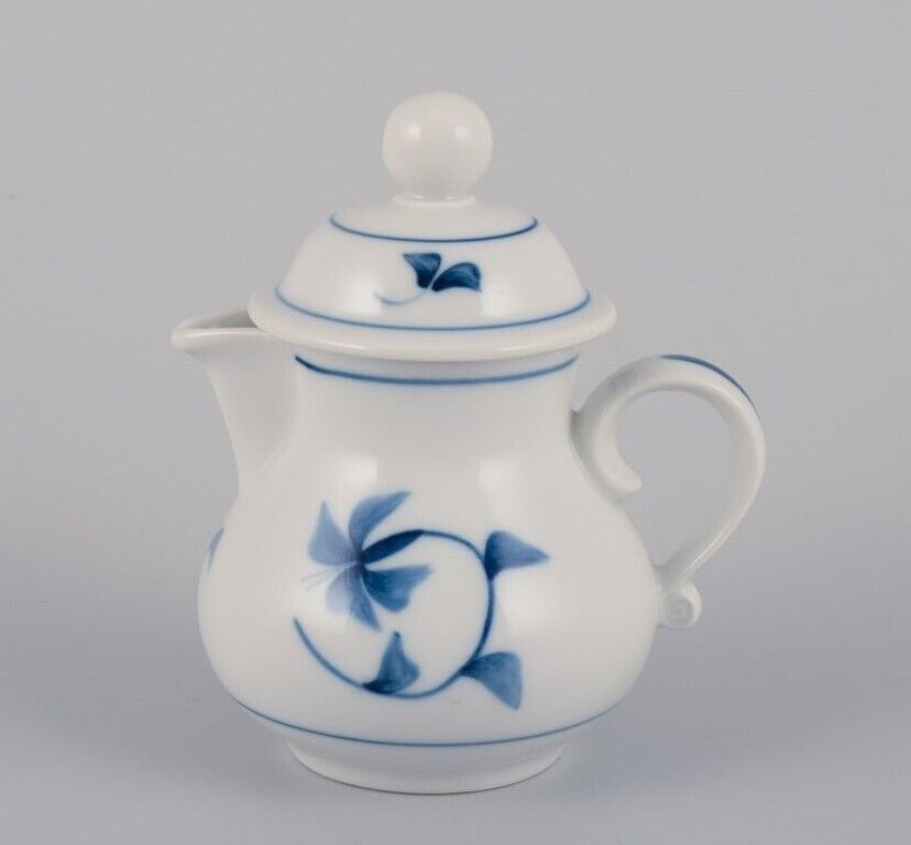 Gertrud Vasegaard for Royal Copenhagen Small milk jug with lid and sugar bowl