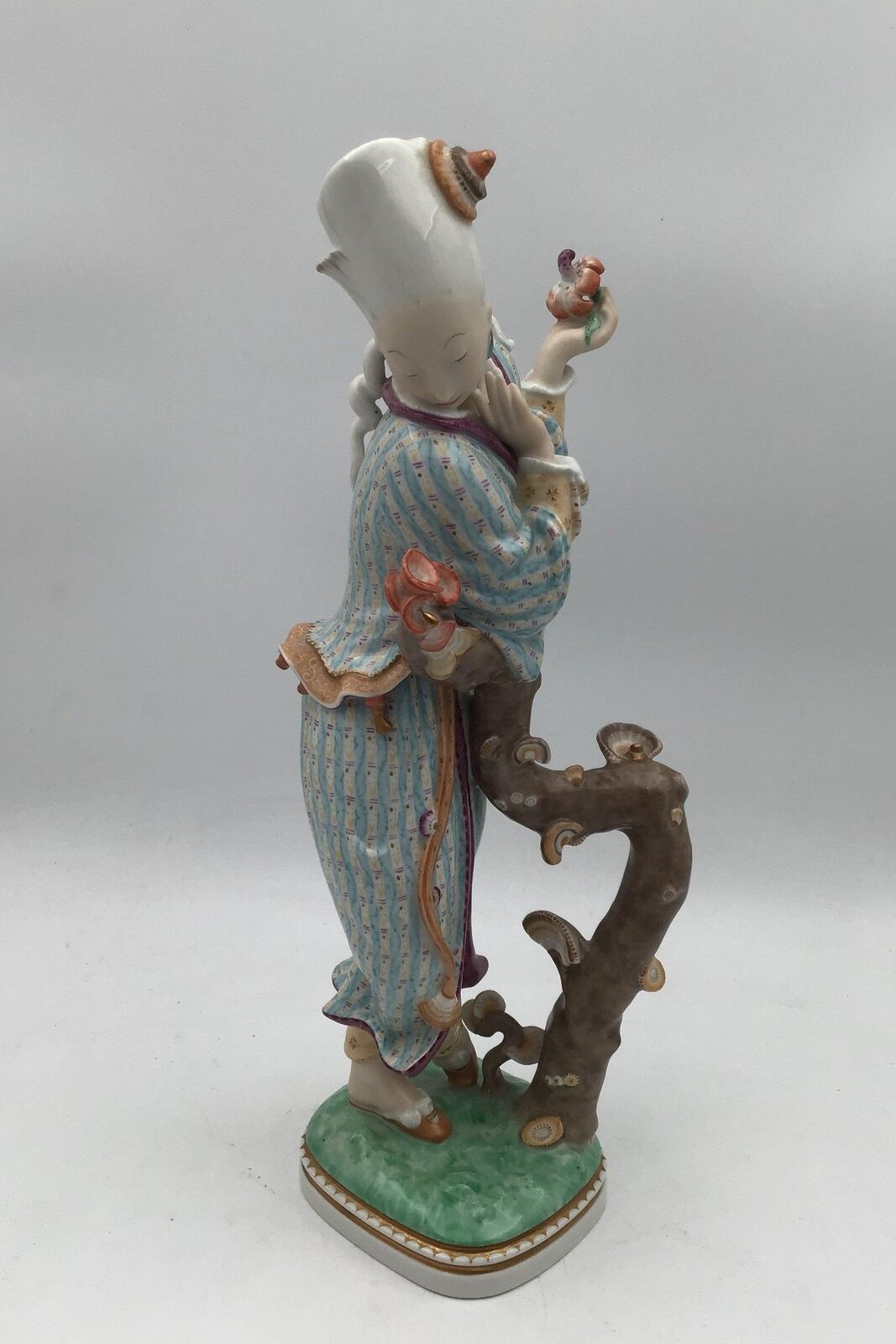 Royal Copenhagen Figurine Moon Girl No 2412