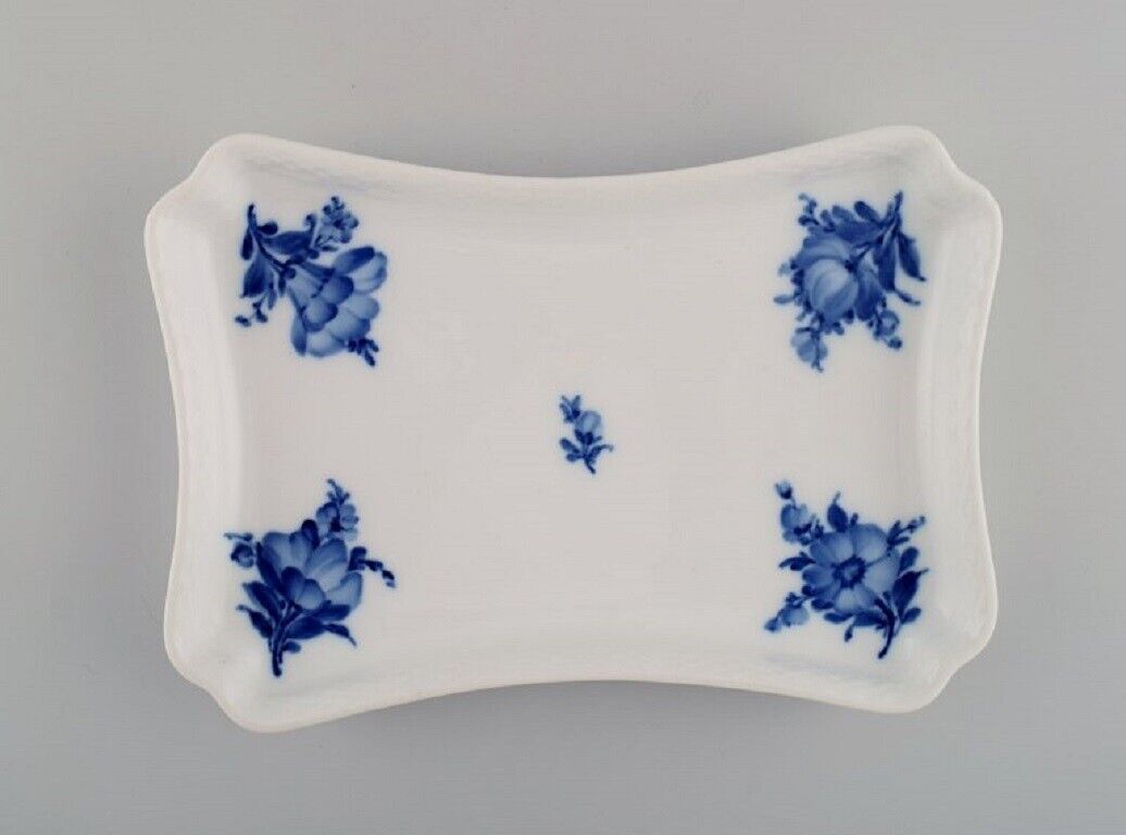 Royal Copenhagen Blue Flower Braided tray Model number 10/8181 Dated 1945