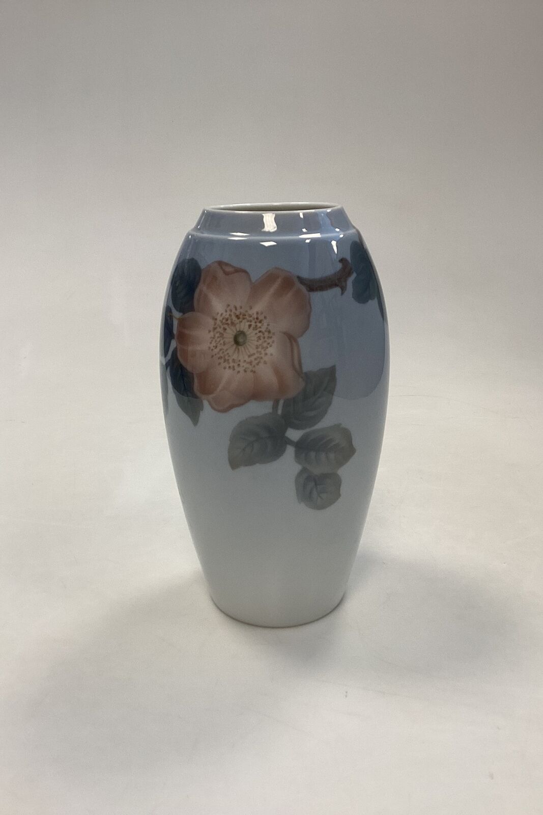 Bing og Grondahl Art Nouveau Vase No 7904/251