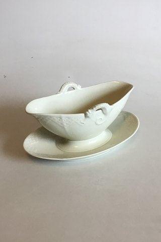 Bing  Grondahl Elegance Creme Sauce Boat No 8