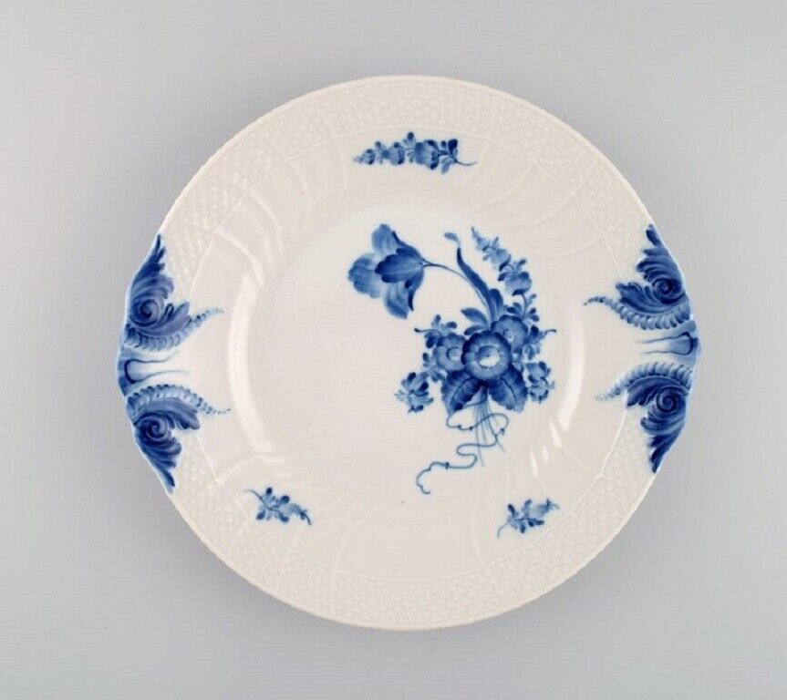 Royal Copenhagen Blue Flower Curved dish Model number 10/1864