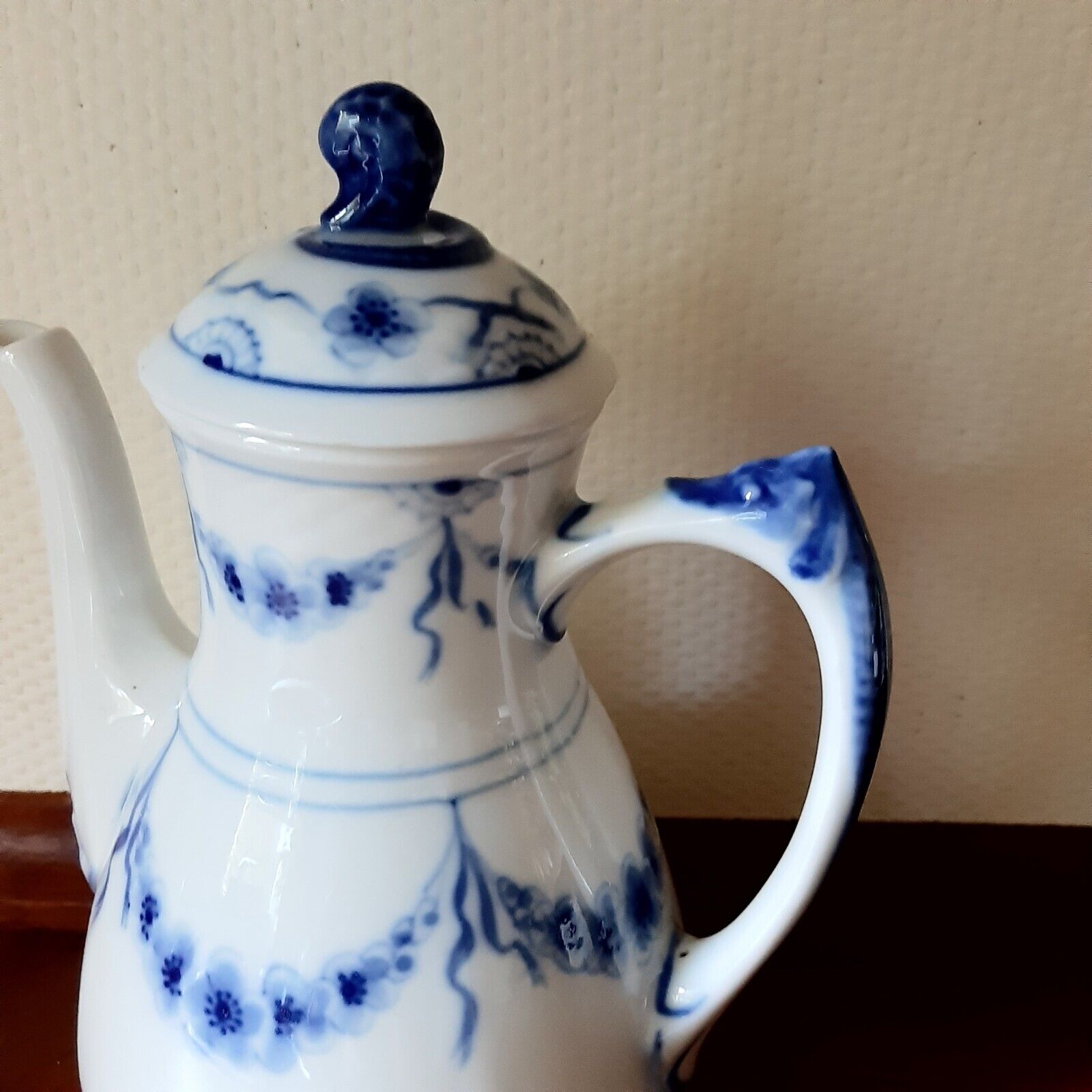 Old EMPIRE COFFEE POT 1915 - 1948 Bing  Grondahl Royal Copenhagen Fact 1