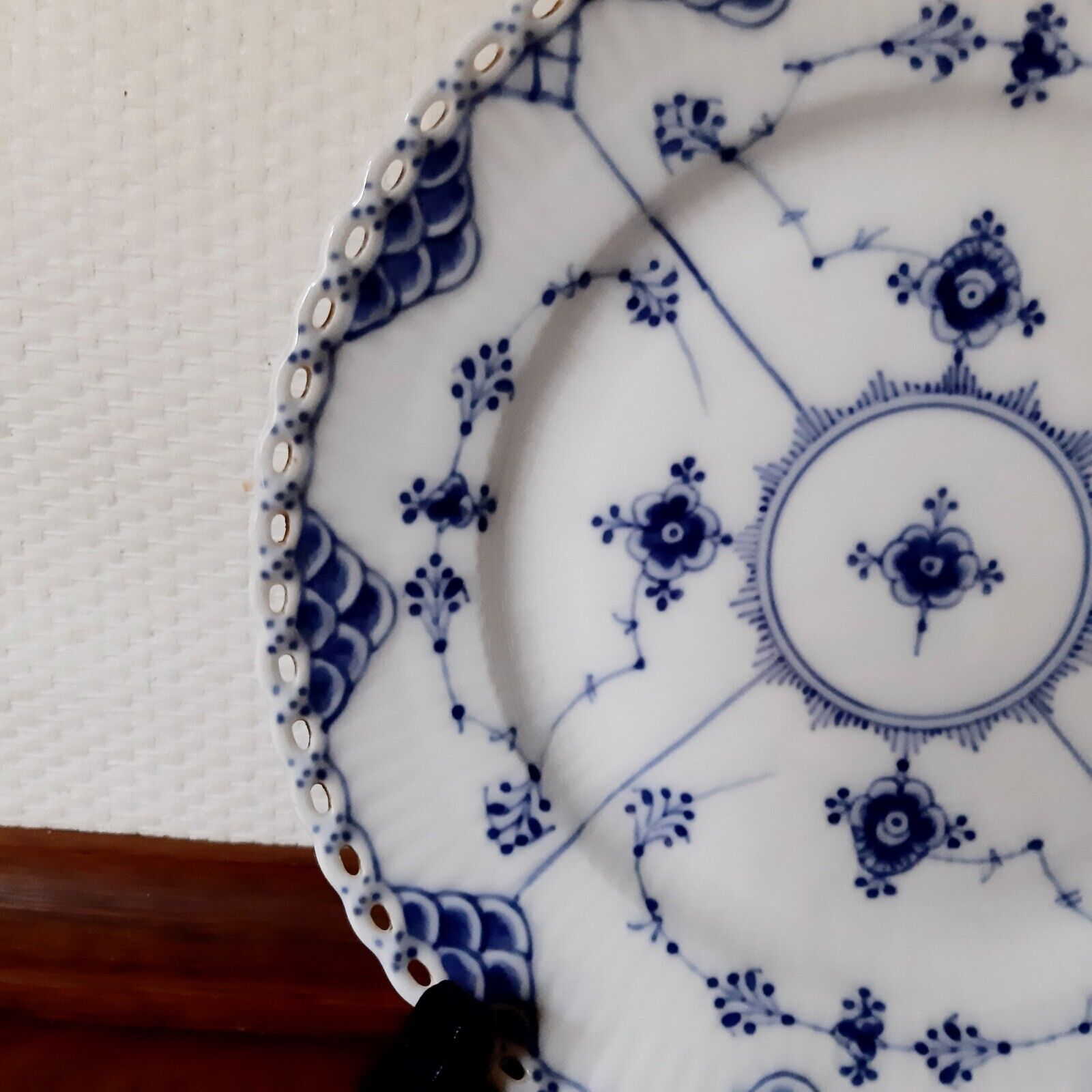 Antique pre-1923 Lunch Plate # 1- 1086  BLUE FLUTED FULL LACE Royal Copenhagen