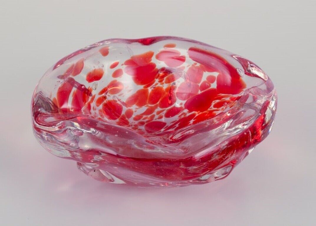 Murano Italy Art glass bowl in deep red glass with air bubbles inside